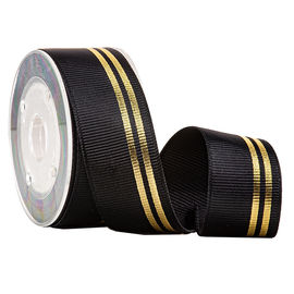 Líneas impresas negro del oro de la hoja de la cinta grosgrain para el empaquetado de lujo de la fragancia
